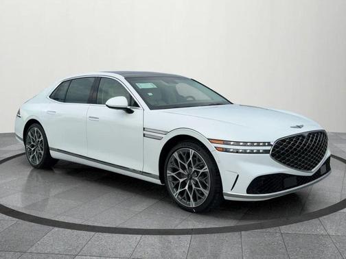 2026 Genesis G90 e-SC