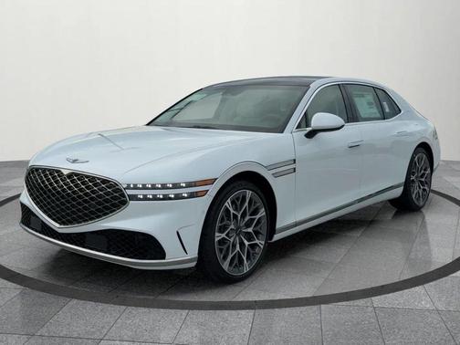 2026 Genesis G90 e-SC