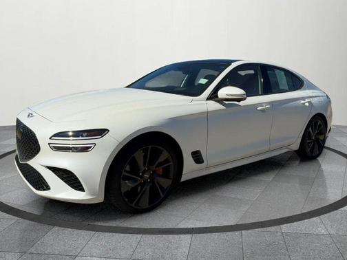 2023 Genesis G70 3.3T RWD