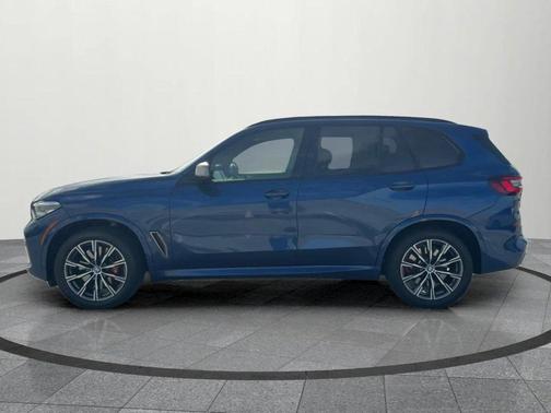 2023 BMW X5 M50i
