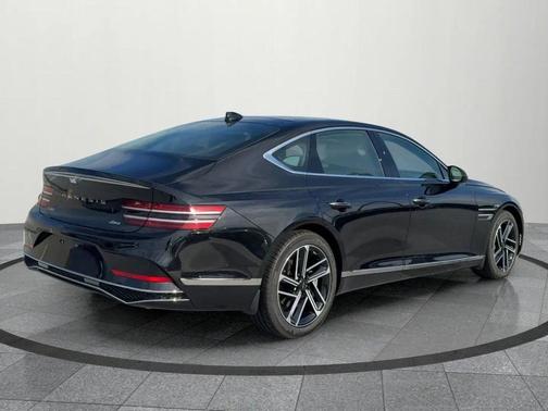 2026 Genesis G80 2.5T Advanced