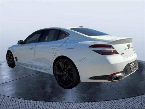 2023 Genesis G70 3.3T RWD