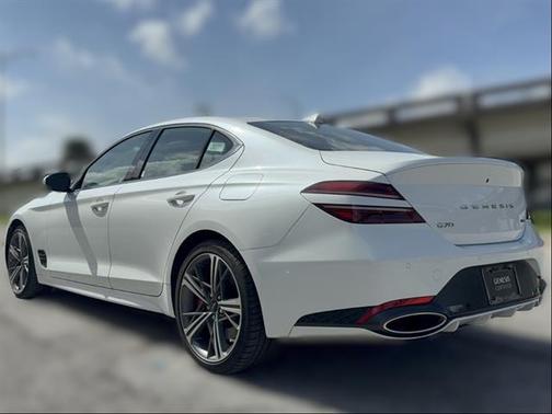 2025 Genesis G70 3.3T RWD Sport Advanced