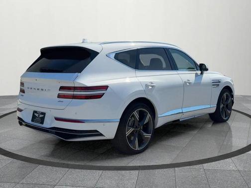 2026 Genesis GV80 2.5T