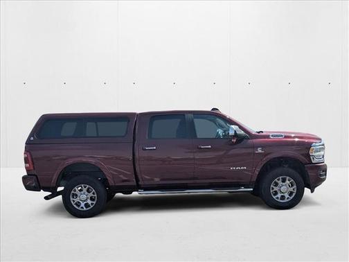 2022 RAM 2500 Laramie Crew Cab 4x4 6'4' Box