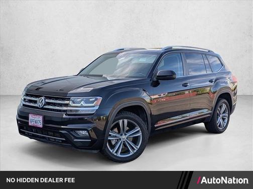 Deep Black Pearl 2019 Volkswagen Atlas 3.6L SE w/Technology