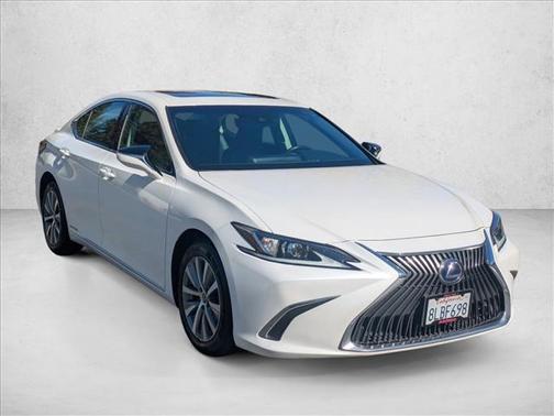 2019 Lexus ES 300h Base