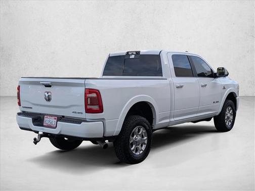 Bright White Clearcoat 2022 RAM 2500 Laramie Crew Cab 4x4 6'4' Box