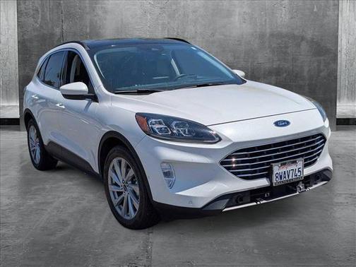 2021 Ford Escape Titanium