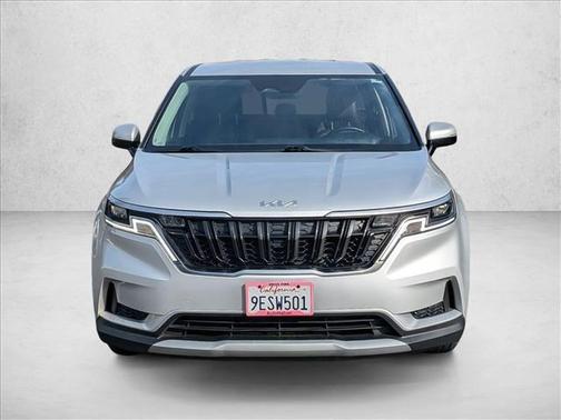 2023 Kia Carnival LX