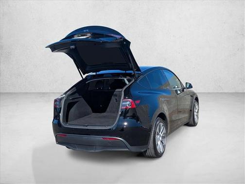 2024 Tesla Model Y Long Range Dual Motor All-Wheel Drive