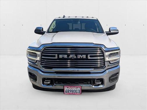 2021 RAM 3500 Laramie Crew Cab 4x4 8' Box