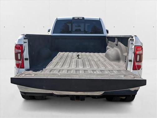 2021 RAM 3500 Laramie Crew Cab 4x4 8' Box