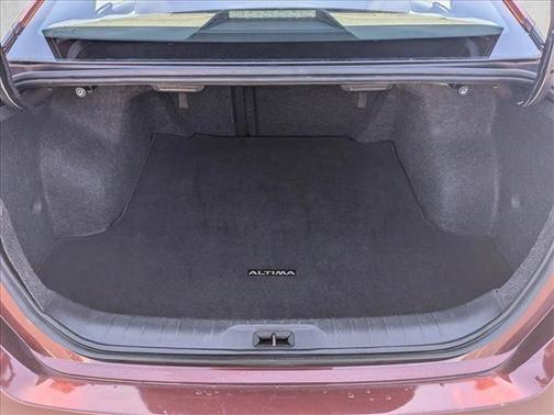 Garnet Pearl Metallic 2023 Nissan Altima 2.5 SV