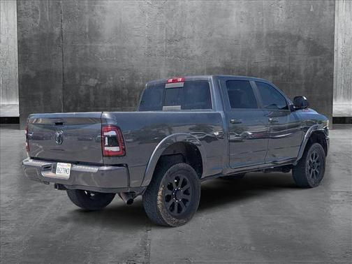 2022 RAM 2500 Laramie Crew Cab 4x4 6'4' Box
