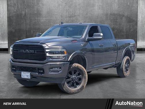 2022 RAM 2500 Laramie Crew Cab 4x4 6'4' Box