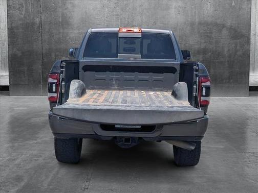 2022 RAM 2500 Laramie Crew Cab 4x4 6'4' Box