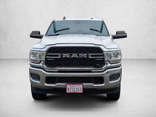 2022 RAM 2500 Tradesman Crew Cab 4x4 8' Box