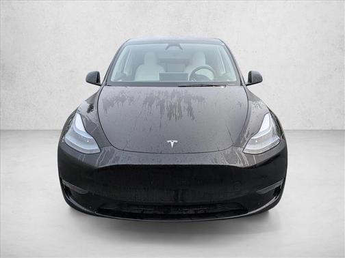 2024 Tesla Model Y Long Range Dual Motor All-Wheel Drive