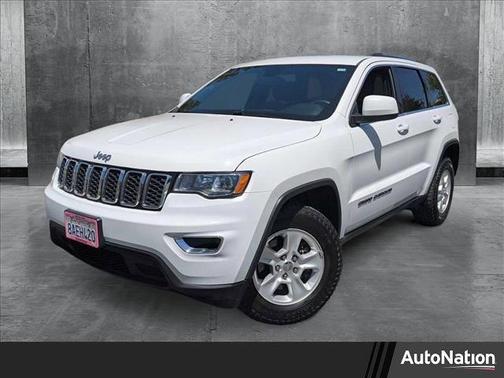 2017 Jeep Grand Cherokee Laredo