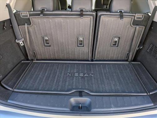 Solid Gray/Super Black 2022 Nissan Pathfinder Platinum 2WD