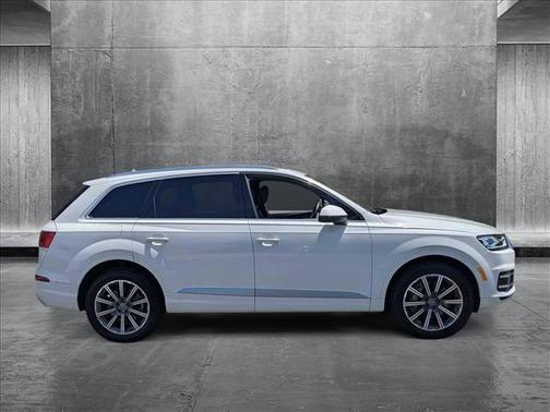 2019 Audi Q7 55 Premium