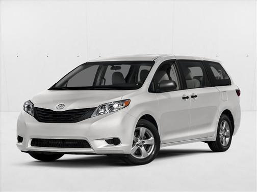 Super White 2015 Toyota Sienna LE