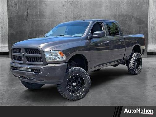 2018 RAM 2500 Tradesman Crew Cab 4x4 6'4' Box
