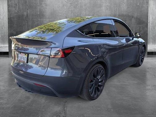 2023 Tesla Model Y Performance Dual Motor All-Wheel Drive