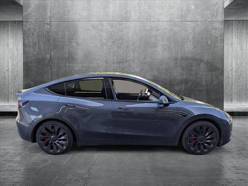 2023 Tesla Model Y Performance Dual Motor All-Wheel Drive