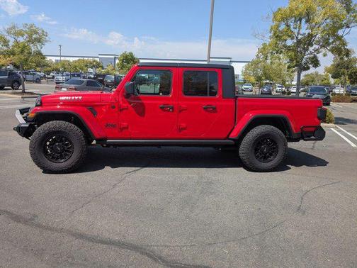 2021 Jeep Gladiator Willys 4x4
