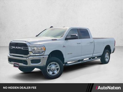 Bright White Clearcoat 2019 RAM 3500 Big Horn Crew Cab 4x4 8' Box