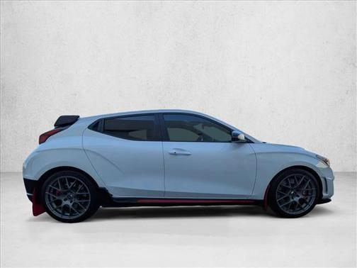 2021 Hyundai Veloster Base