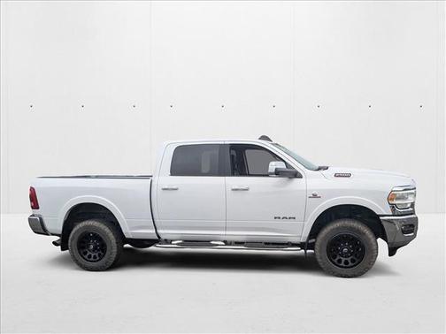 2022 RAM 2500 Laramie Crew Cab 4x4 6'4' Box