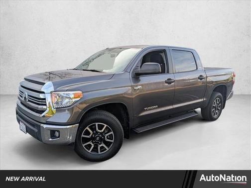 2017 Toyota Tundra SR5