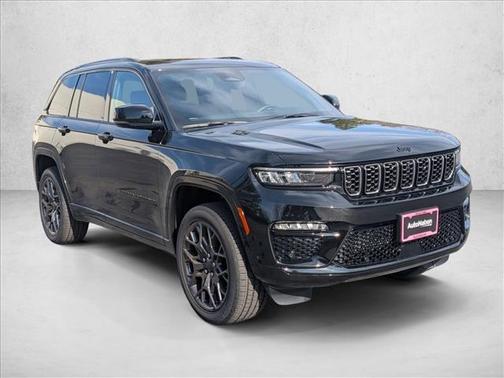 2025 Jeep Grand Cherokee Summit