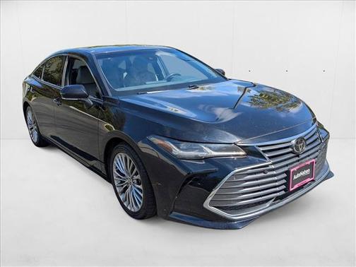 2022 Toyota Avalon Limited