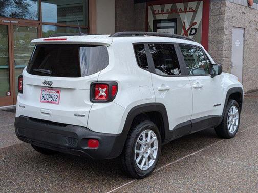 2022 Jeep Renegade Latitude