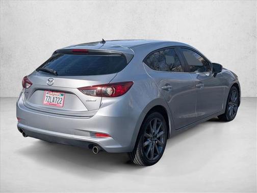 2018 Mazda Mazda3 Touring