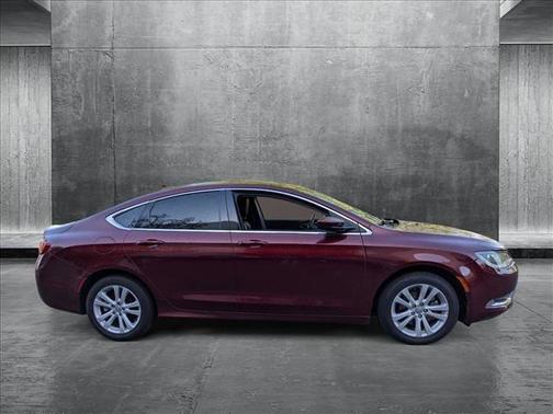 2017 Chrysler 200 Limited