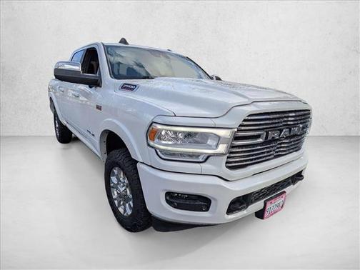 2019 RAM 2500 Laramie Crew Cab 4x4 6'4' Box