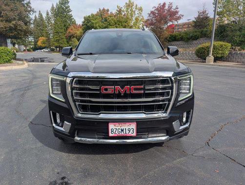 2022 GMC Yukon SLT