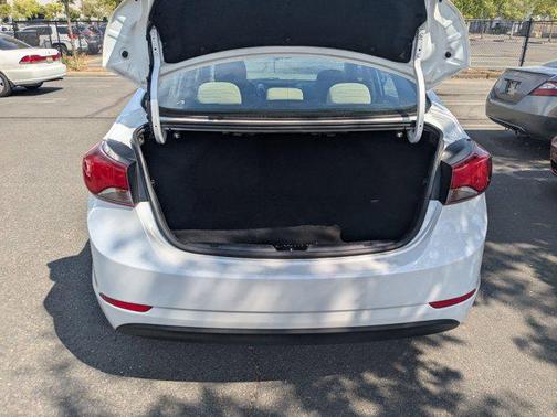 2016 Hyundai ELANTRA Value Edition