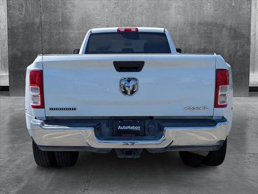 2024 RAM 3500 Big Horn Crew Cab 4x4 8' Box