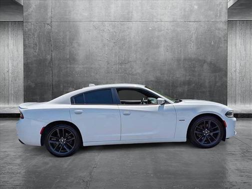 2018 Dodge Charger R/T