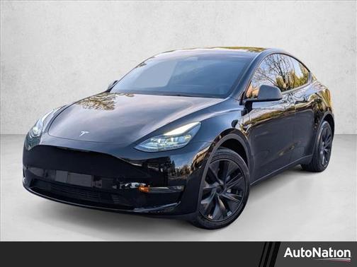 2025 Tesla Model Y Long Range Dual Motor All-Wheel Drive