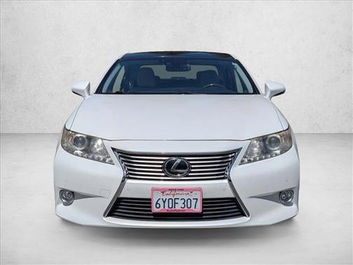Starfire Pearl 2013 Lexus ES 350 Base