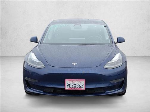 2022 Tesla Model 3 Standard Range