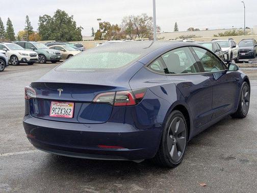 2022 Tesla Model 3 Standard Range