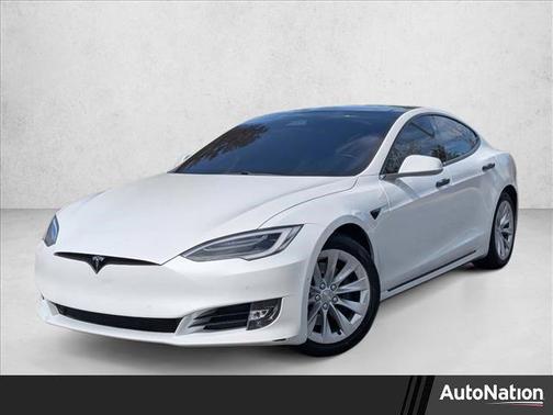 2016 Tesla Model S 90D